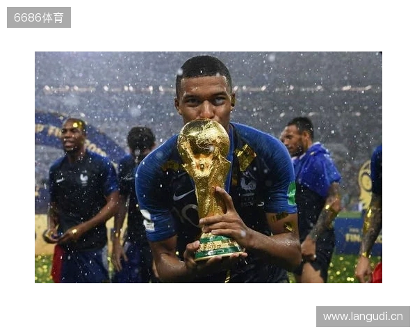 致态TiPlus7100s固态硬盘正式发布，性能全面跃迁